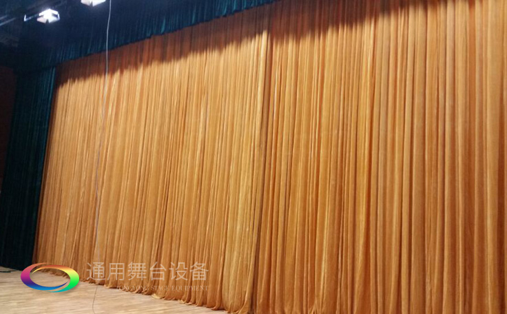 通用舞臺(tái)吊桿教您如何挑選幕布？阻燃（FR）\非阻燃非阻燃（NFR）面料概要闡述