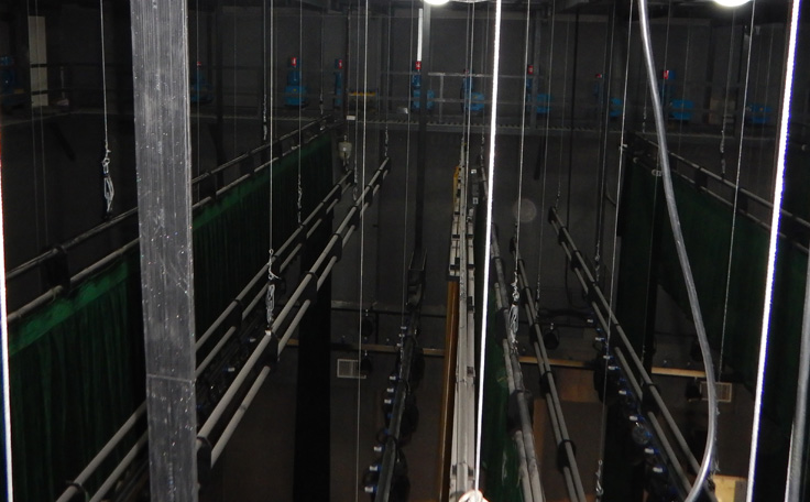 通用舞臺吊桿行業(yè)定制化舞臺機械解決方案及高效服務(wù)