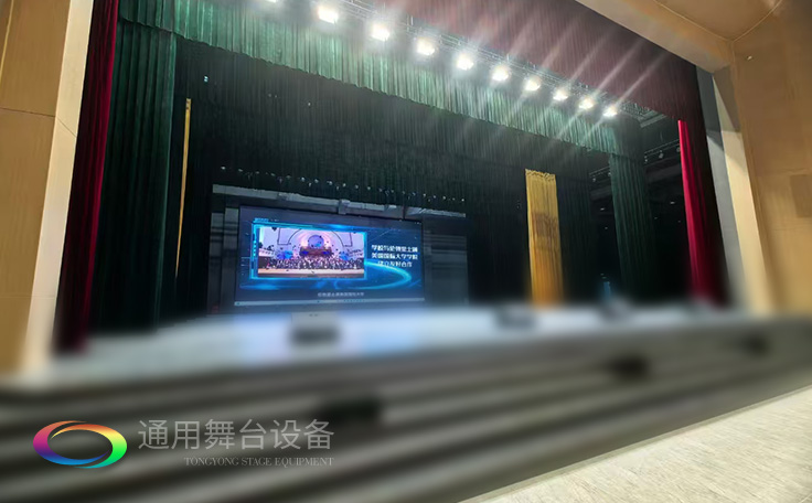 戴南文化藝術中心禮堂舞臺機械、舞臺吊桿等全面升級 賦能多元藝術呈現